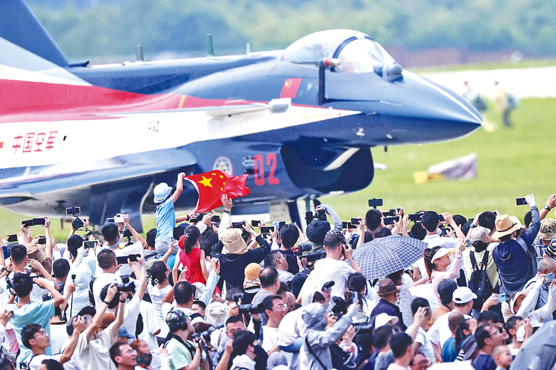 大屌肏肉逼露逼高潮视频免费看长春航空展迎来首个公众日